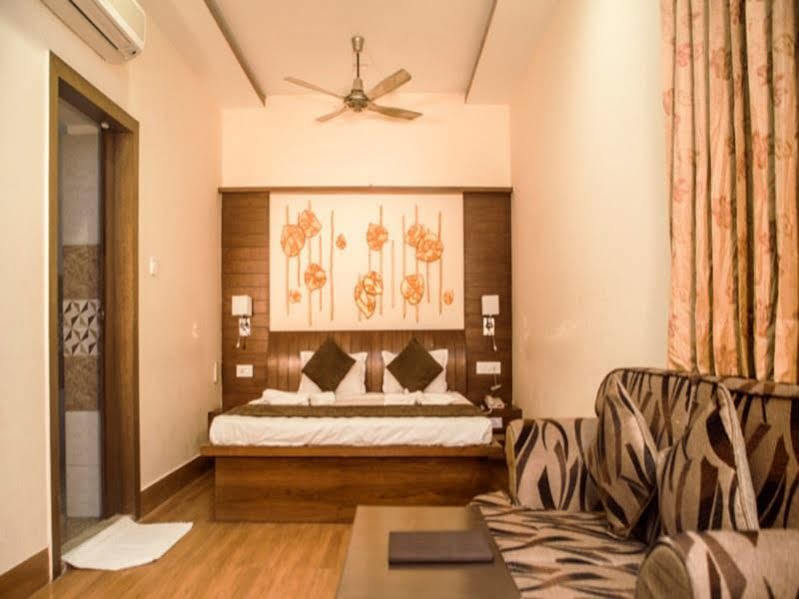 Hotel Priya Jaisalmer Εξωτερικό φωτογραφία